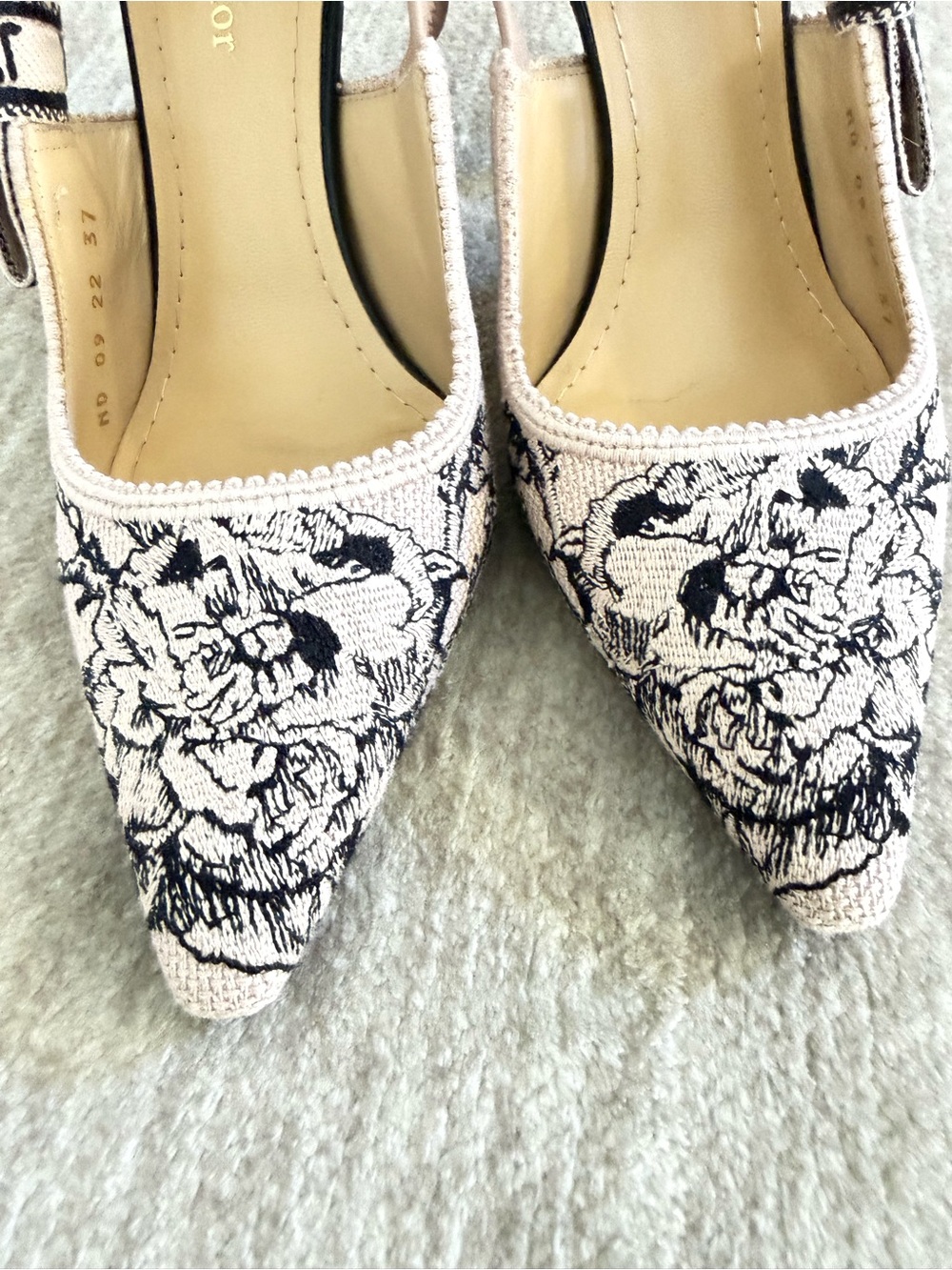 Christian Dior J’Adior Jardin Botanique Slingback Pumps 37 - Picture 7 of 10